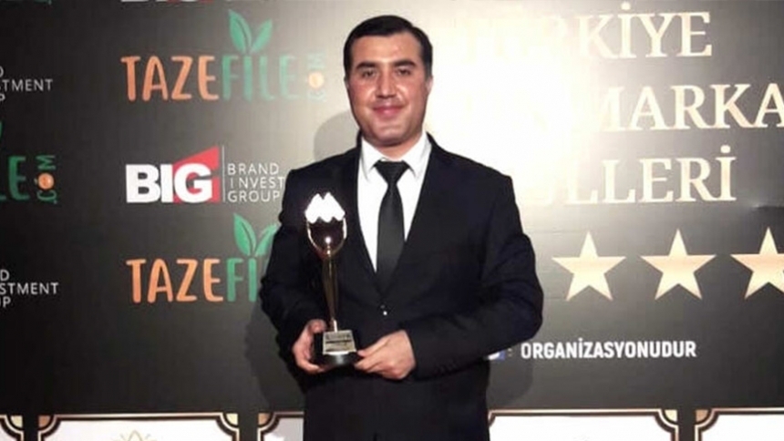 Şahincileroğlu’na 'Yılın Yazarı' ödülü