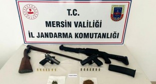 Anamur'da uyuşturucu operasyonu: 2 gözaltı