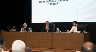 Seçer'den balık çiftliklerine tepki