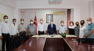 CHP'lilerden Kaymakam Bozdemir'e ziyaret