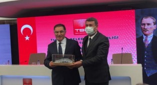 Başkan Kılınç'a proje ödülü