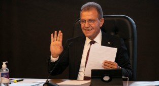 Başkan Seçer öğrencilerin derdini çözdü