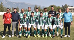Anamur Belediyespor 4'te 4 yaptı