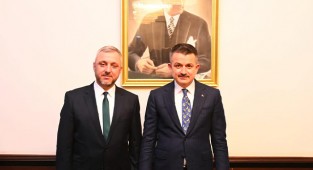 Yılmaz'dan Bakan Pakdemirli'ye ziyaret