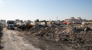 Büyükşehir sorumluluk alanında olmayan bölgeyi temizliyor