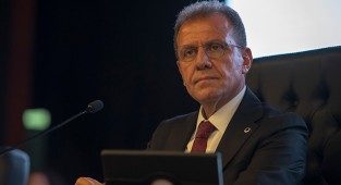Başkan Seçer'in borçlanma talebi reddedildi