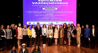 Büyükşehir'den 'eşitlikten vazgeçmiyoruz' paneli