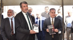 Kitap Günleri ziyarete açıldı