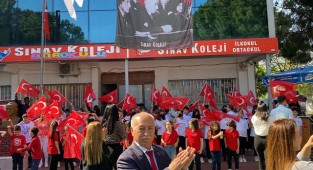 Sınav Koleji'nde 23 Nisan coşkusu