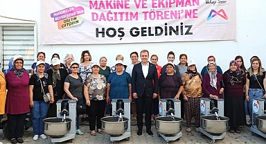 Başkan Seçer Anamur'da üreticilerle bir araya geldi