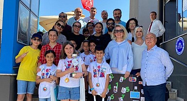Sınav Koleji öğrencileri ödülü kaptı