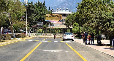 Bozyazı'da yollar asfaltlanıyor
