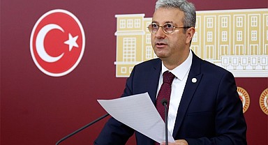CHP'li Antmen: Toki Suriyelilere ev dağıtıyor