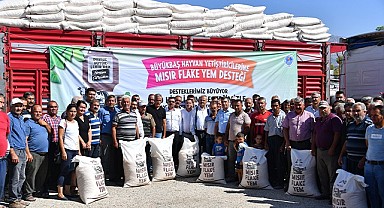 Büyükşehir’den yetiştiricilere yüzde 50 hibeli yem desteği