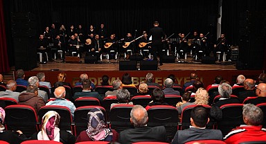Büyükşehir, Atatürk'ü anma konseri düzenledi