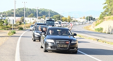 Bahçeli'yi karşılamak için uzun konvoy oluşturdular