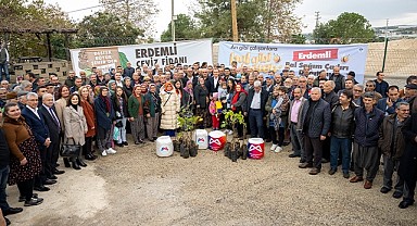 Başkan Seçer, Erdemli'de üreticilerle buluştu