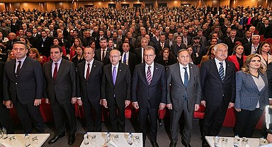 Kılıçdaroğlu ve Seçer Mersin'de muhtarlarla bir araya geldi