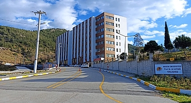 Anamur depremzedelere kucak açtı