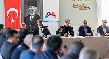 Başkan Seçer, depremin yaşandığı 10 ilin yöre dernek başkanlarıyla buluştu