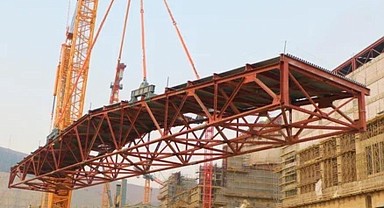 Akkuyu NGS'nin 1'inci ünitesinin türbin binasındaki çatının montajı tamamlandı