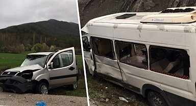 Ankara’da işçi servisi otomobille çarpıştı: 3 ölü, 20 yaralı