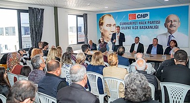 Başkan Seçer, Silifke'de CHP İlçe Örgütü ile bir araya geldi