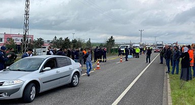 Son dakika... Diyarbakır-Elazığ karayolunda feci kaza: 3 can kaybı, 1 yaralı