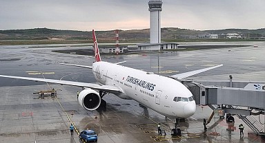 Sudan'dan tahliye edilen ikinci Türk kafilesi de İstanbul'a geldi
