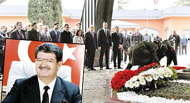 Turgut Özal’a 30. yıl anması