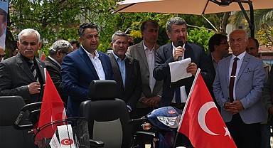 Anamur Belediyesi engelli vatandaşlara medikal araç dağıttı