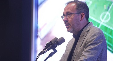 Bakan Kasapoğlu: Depremzede öğrenciler yurtlarda öncelikli olacak, kredileri bursa çevrilecek