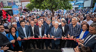 Başkan Seçer, Milletvekili Gökçel'in seçim ofisinin açılışına katıldı