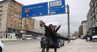 İspanya’dan Yüksekova'ya motosikletle geldiler