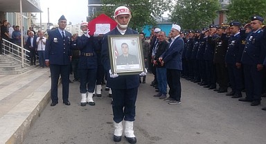 Uzman Çavuş Mehmet Karabulut'un cenazesi defnedildi