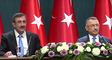 Fuat Oktay görevi Cevdet Yılmaz'a teslim etti