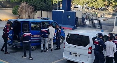 Mersin'de ikinci el araç dolandırıcılığına operasyon