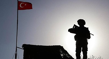 MSB duyurdu... Yunanistan sınırında 5'i FETÖ'cü 29 kişi yakalandı