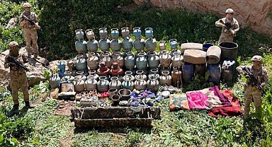 Van'da PKK sığınağında amonyum nitrat ve yaşam malzemeleri ele geçirildi