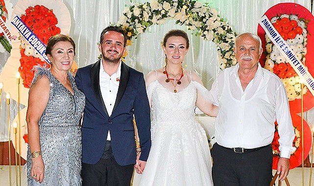 Ahmet Özdemir'in oğlu evlendi