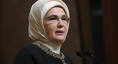 Emine Erdoğan'dan 30 Ağustos mesajı