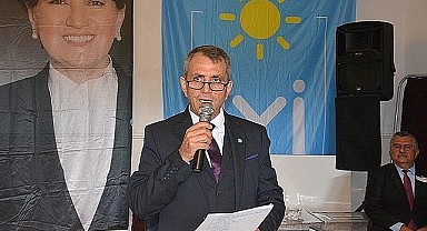 Kahvecioğlu'ndan açıklama: İşimin ve partimin başındayım