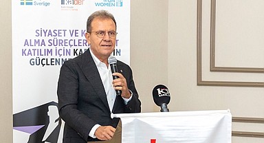 Başkan Seçer Siyaset Okulu programına katıldı