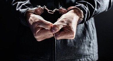 İstanbul'da terör şüphelilerine şafak operasyonu: 7 gözaltı