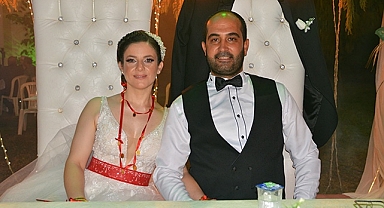 Oktar ve Ceylan ailesinin mutlu günü