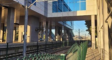 Test aşamasındaki YHT raydan çıktı: 4 çalışan yaralandı