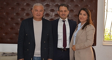 Ali İlhan Ayhan adaylık başvurusunu yaptı