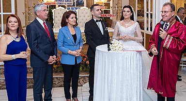Dilan Atabey'in mutlu günü