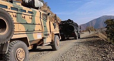 Diyarbakır'da terör örgütüne operasyon... Uyuşturucu madde ve yaşam malzemeleri imha edildi