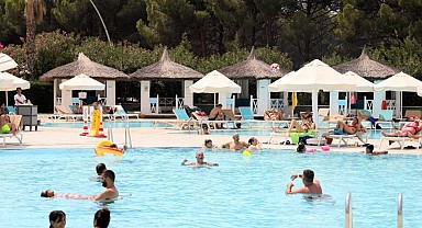 Turizmciler ara tatilden ümitli